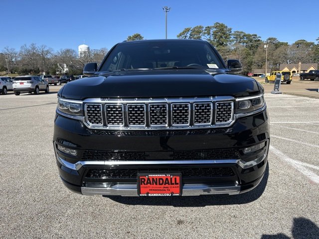 2025 Jeep Grand Wagoneer photo 2