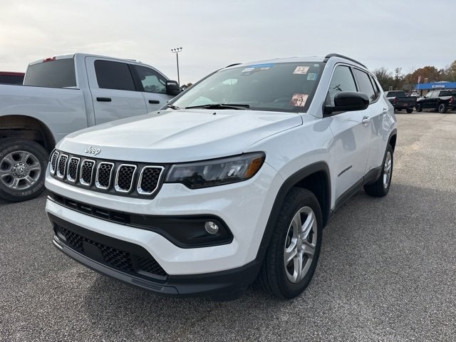 2024 Jeep Compass Latitude's photo