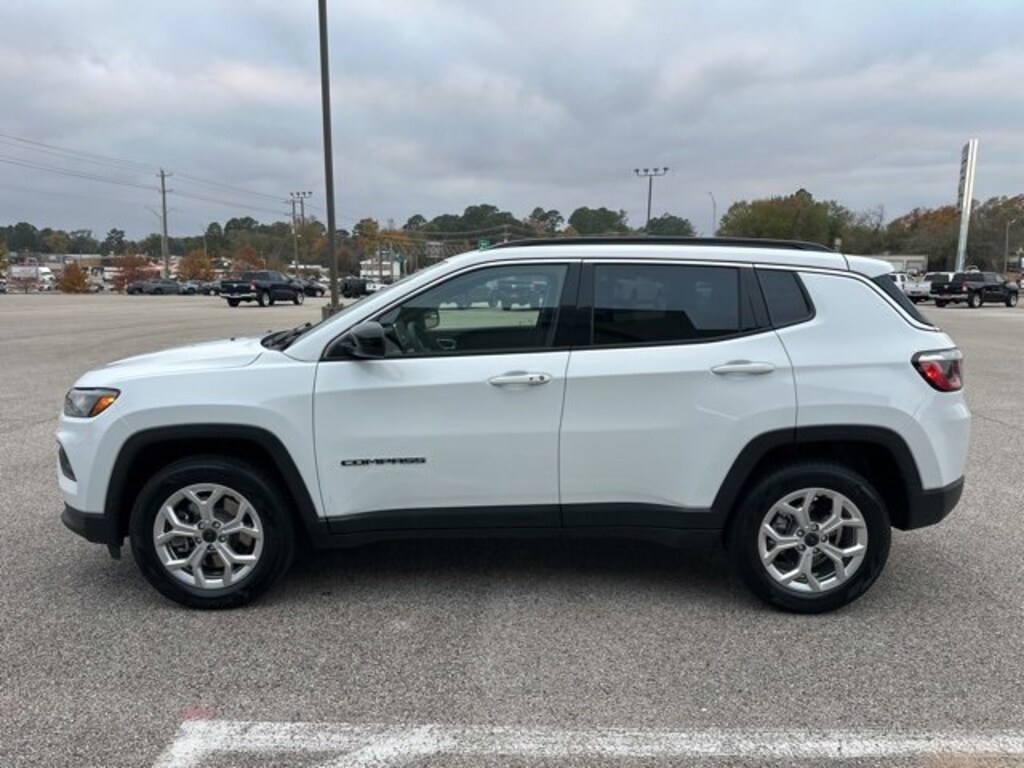Certified 2025 Jeep Compass Latitude Latitude 4x4