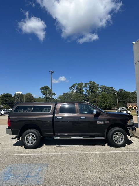 2016 Ram 2500 Tradesman photo 2