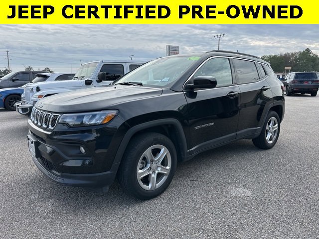 2024 Jeep Compass Latitude's photo