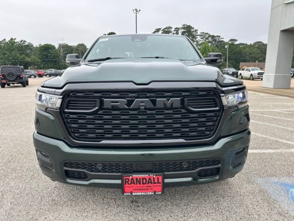 New 2026 Ram 1500 LONE STAR CREW CAB 4X4 5'7 BOX Pickup