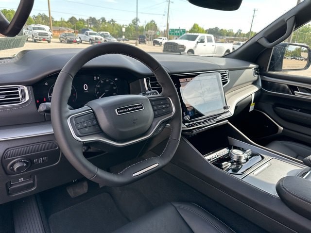 2026 Jeep Grand Wagoneer Limited Reserve - Photo 12