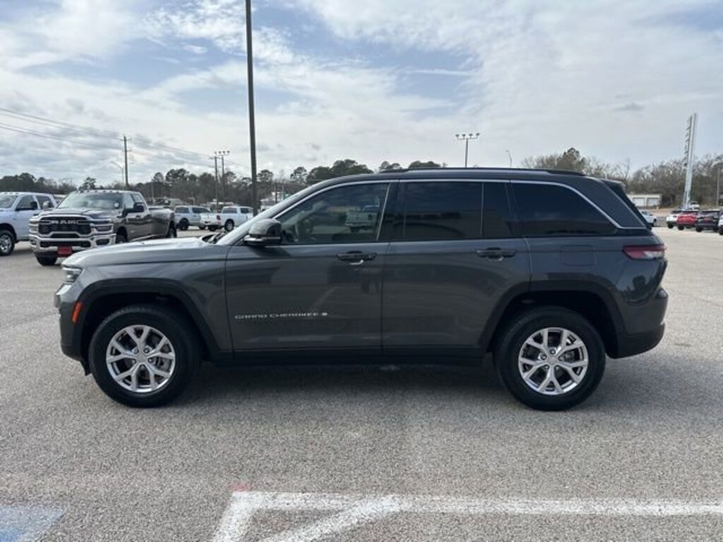 Used 2022 Jeep Grand Cherokee Limited Limited 4x4