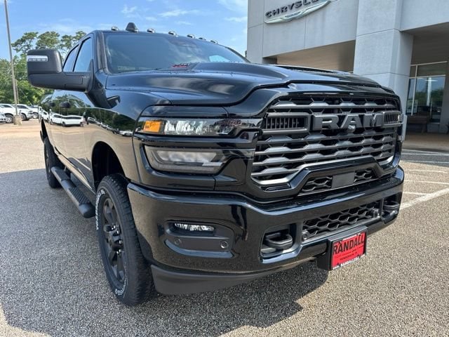 New 2026 Ram 2500 BLACK EXPRESS CREW CAB 4X4 6'4 BOX