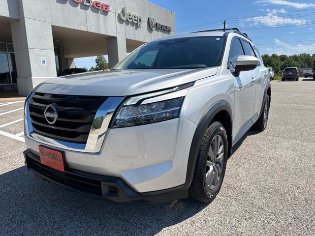 2022 Nissan Pathfinder