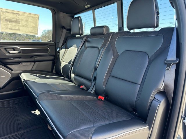 2026 RAM 1500 Laramie - Photo 35