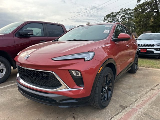 2024 Buick Encore GX Sport Touring's photo