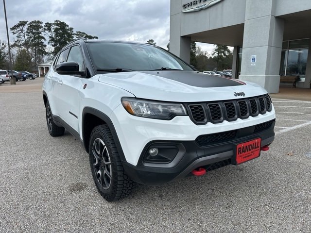 2025 Jeep Compass Trailhawk's photo