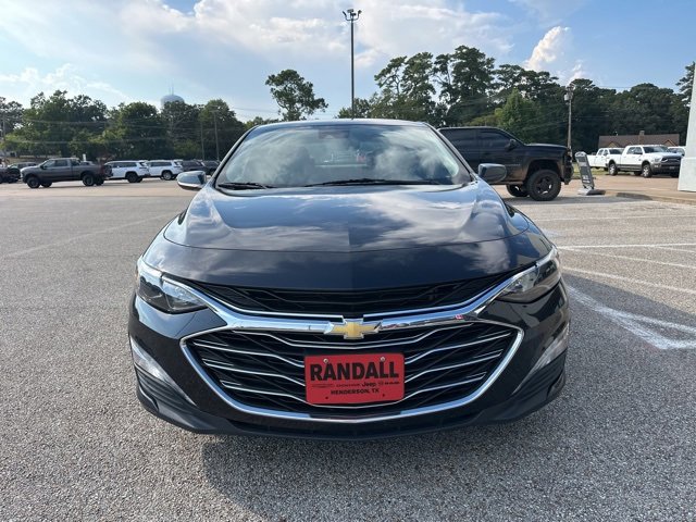 2023 Chevrolet Malibu 1LT photo 2