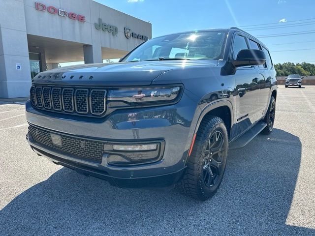 Certified Pre-Owned 2024 Jeep Wagoneer Series II Carbide