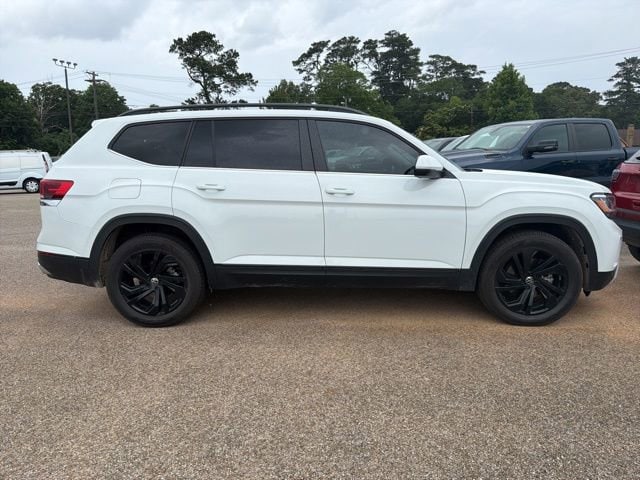 2023 Volkswagen Atlas 3.6L SE w/Tech's photo