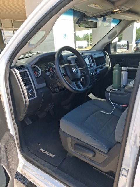 2017 Ram 1500 Express photo 2