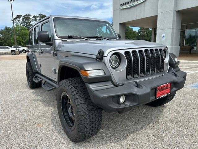 2019 Jeep Wrangler Sport S's photo
