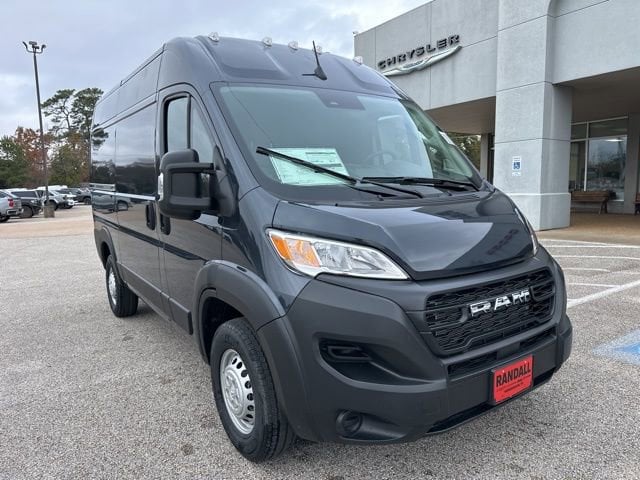 2026 RAM ProMaster 1500 Tradesman 136" WB High Roof's photo