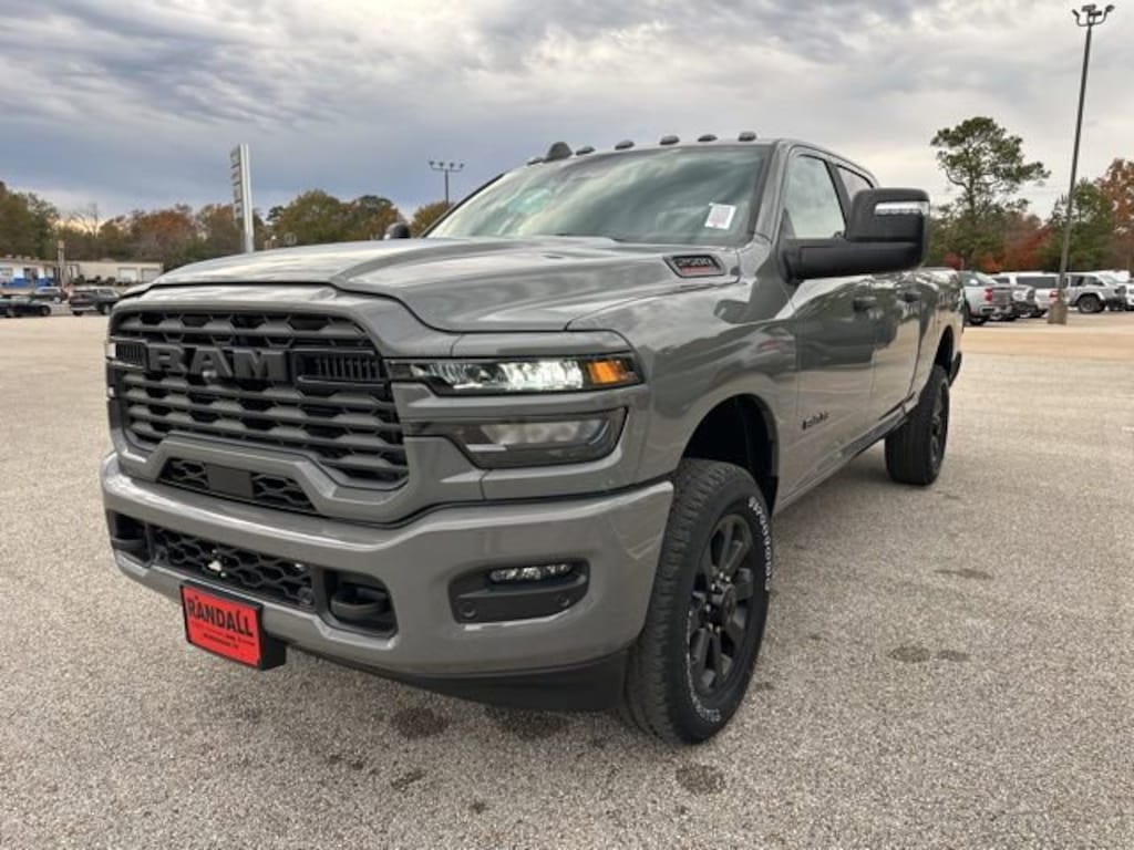 New 2026 Ram 2500 LONE STAR CREW CAB 4X4 6'4 BOX Pickup