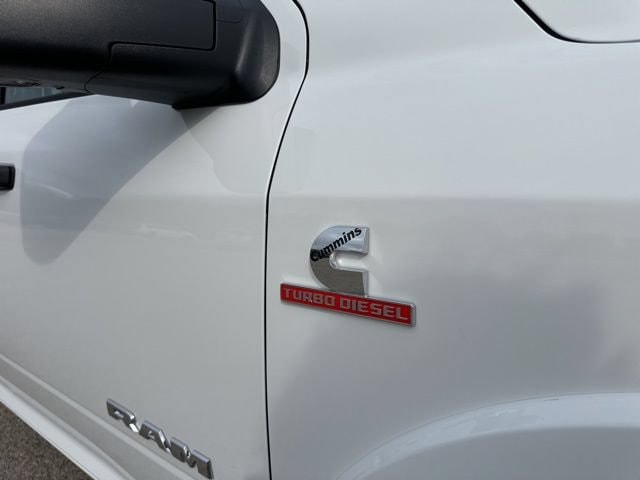 2026 RAM 3500 Chassis Big Horn - Photo 42