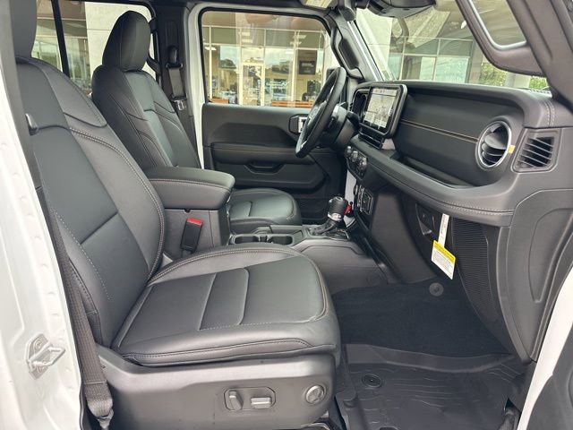 2026 Jeep Wrangler 4-Door Sahara - Photo 45