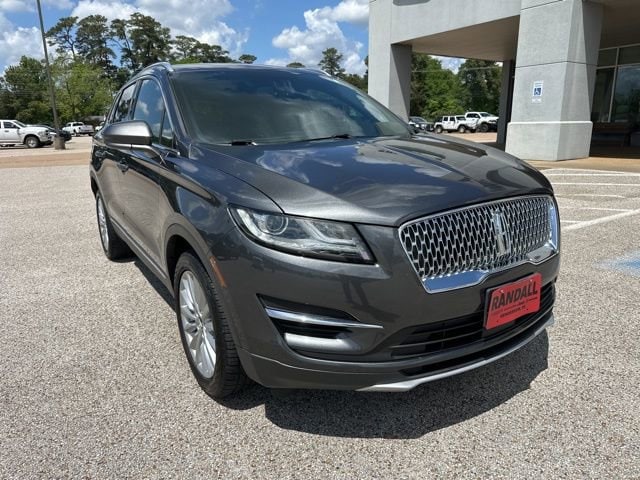 2019 Lincoln MKC Base