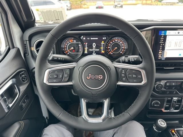 2026 Jeep Wrangler 4-Door Sahara - Photo 13