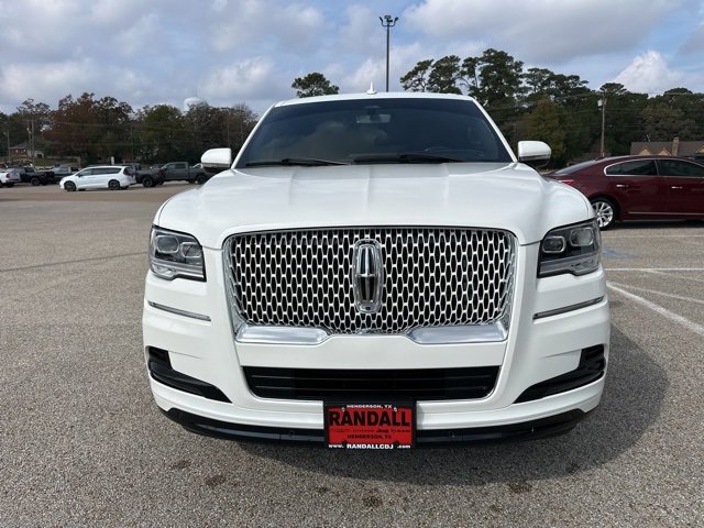 2023 Lincoln Navigator L Reserve photo 2