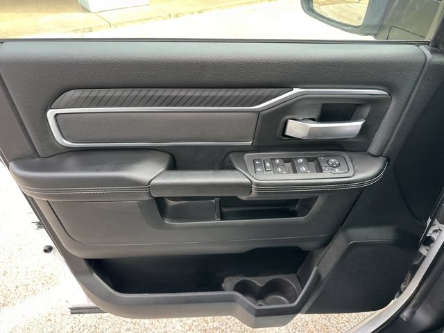 2026 RAM 3500 Chassis Big Horn - Photo 26