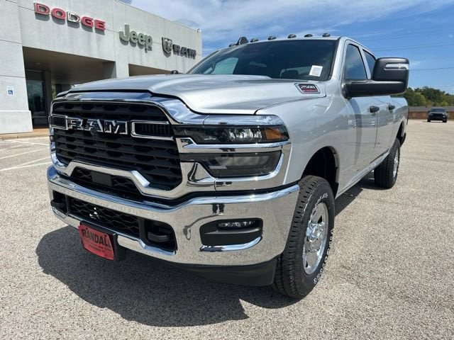 New 2026 Ram 2500 TRADESMAN CREW CAB 4X4 6'4 BOX