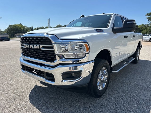 2024 Ram 2500 Big Horn photo 3