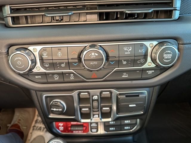 2026 Jeep Wrangler 4-Door Rubicon - Photo 17