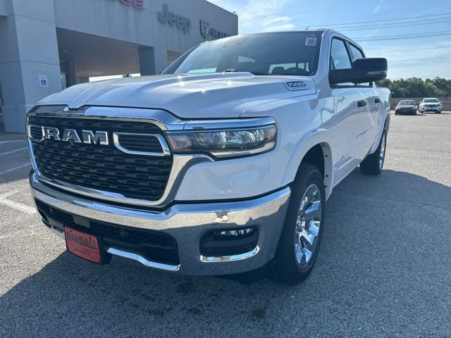 New 2026 Ram 1500 LONE STAR CREW CAB 4X4 5'7 BOX
