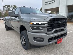 2026 Ram 3500 LARAMIE CREW CAB 4X4 8' BOX Pickup