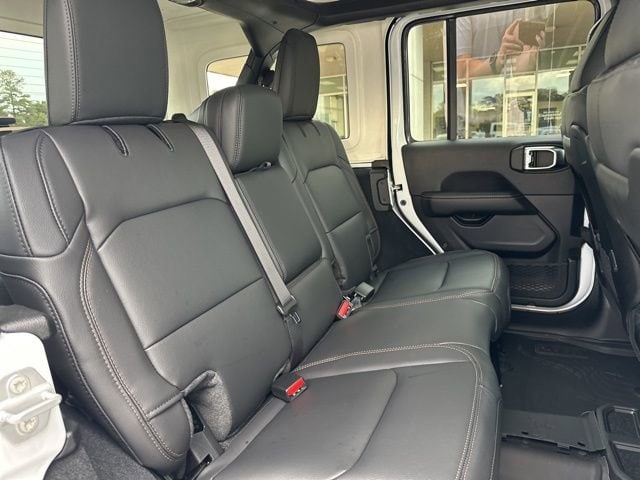 2026 Jeep Wrangler 4-Door Sahara - Photo 42