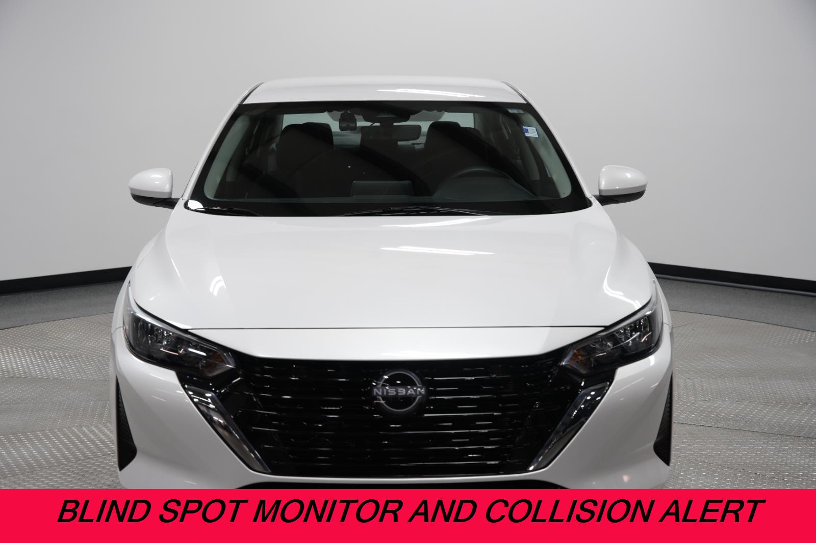 Used 2024 Nissan Sentra SV with VIN 3N1AB8CV7RY363373 for sale in Kansas City