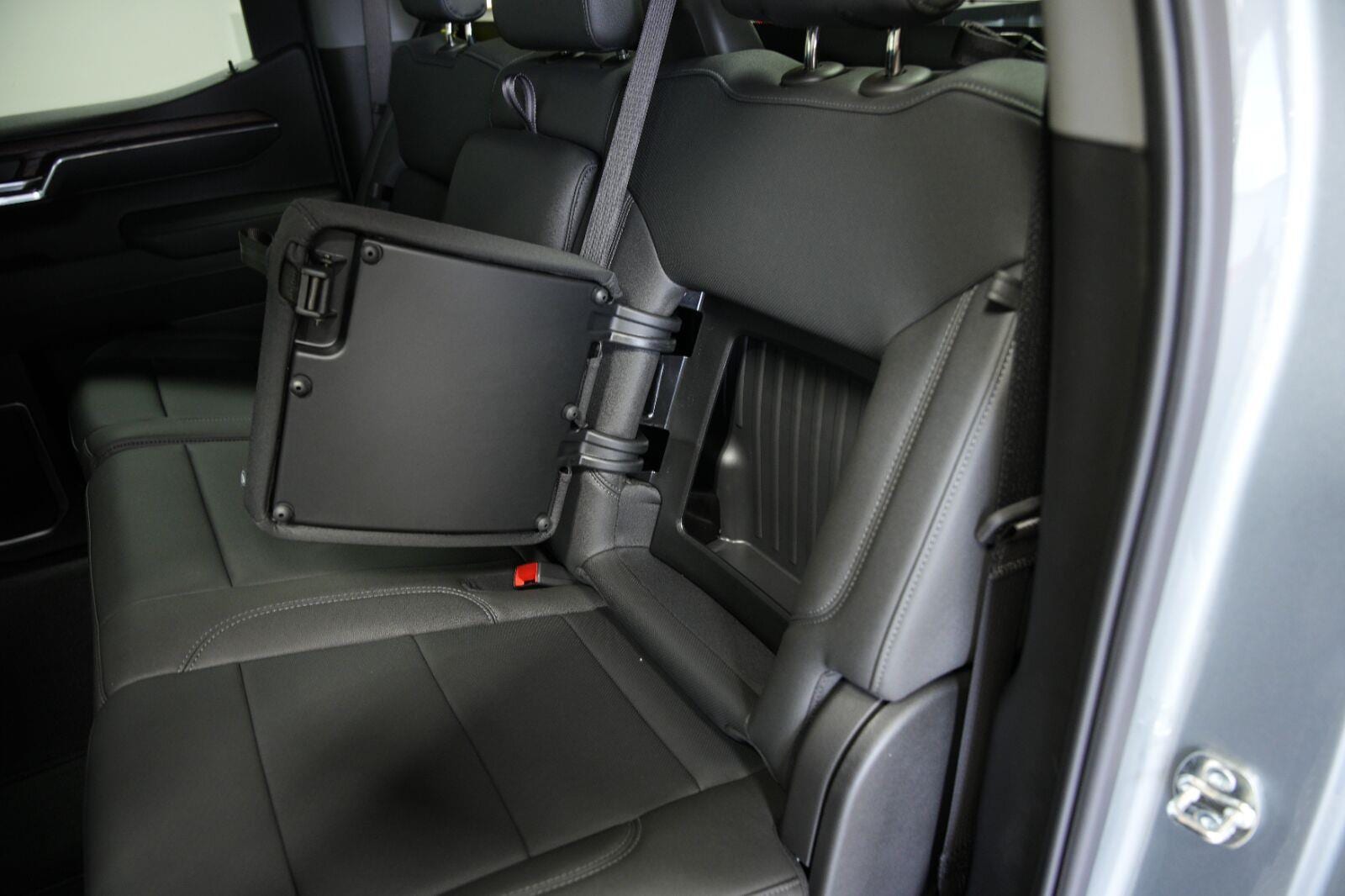 2026 GMC Sierra 1500 SLT - Photo 31