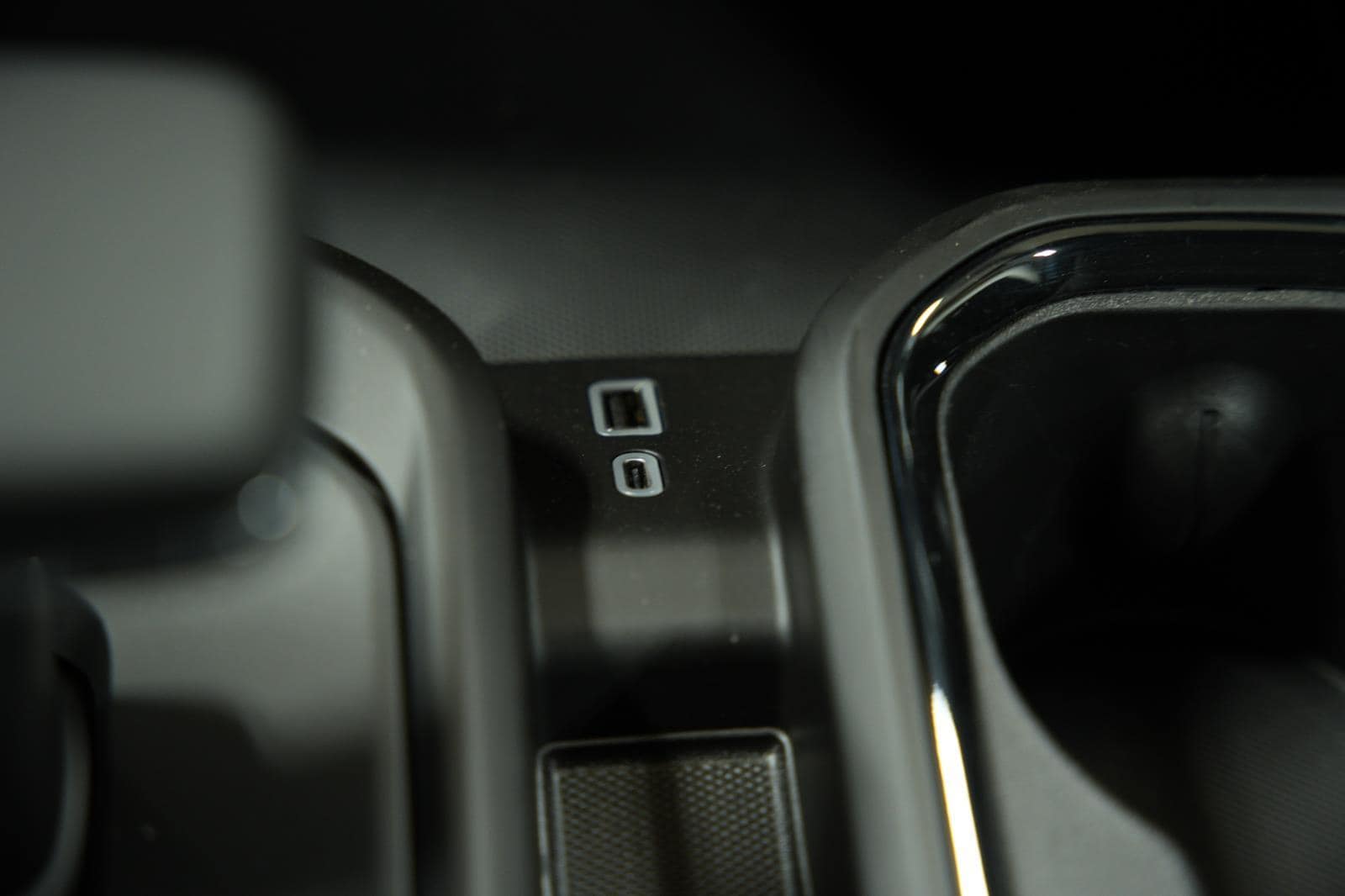 2026 GMC Sierra 1500 AT4X - Photo 38