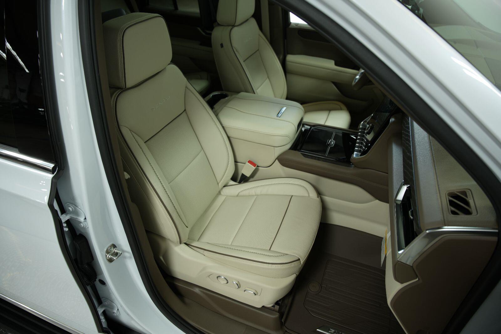 2026 GMC Yukon Denali - Photo 22