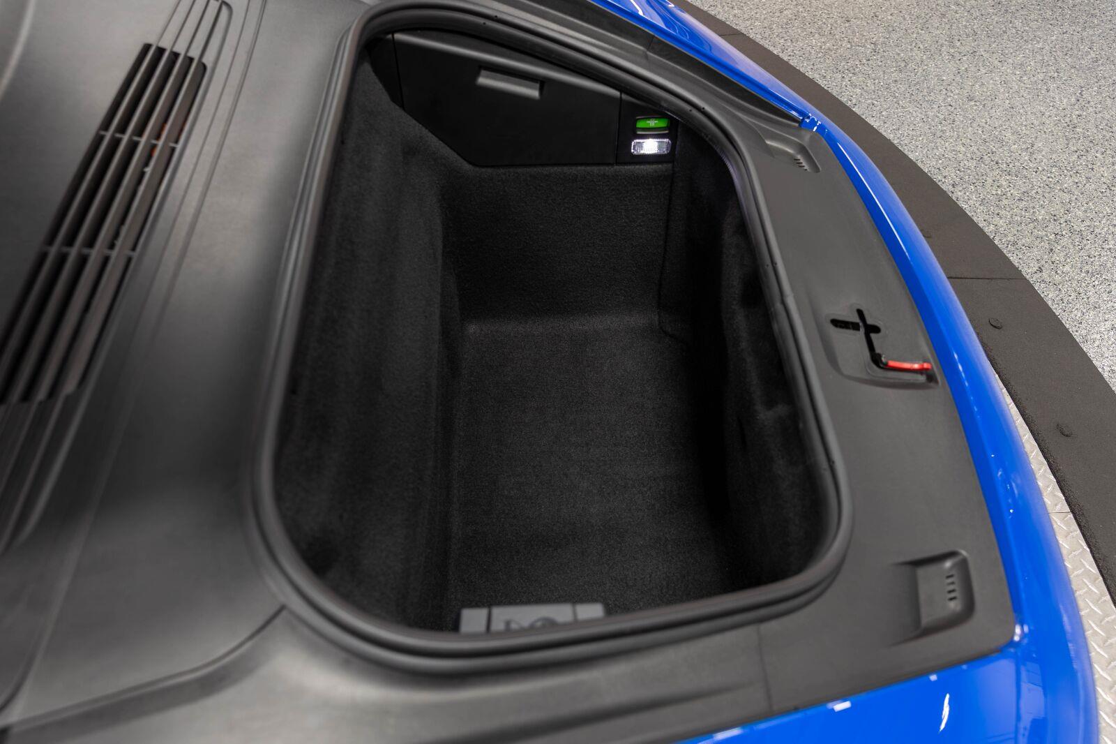 2026 Porsche 911 GTS - Photo 70