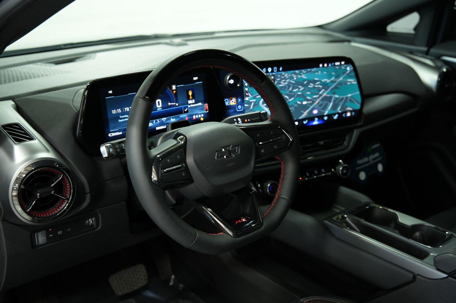 2024 Chevrolet Equinox EV Launch Edition - Photo 37