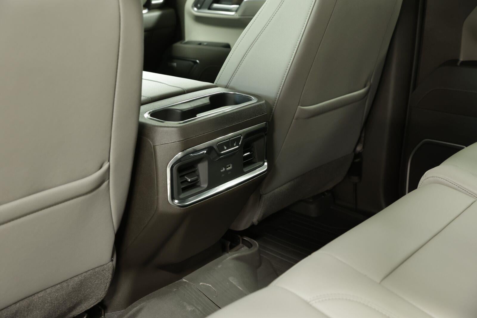 2026 GMC Sierra 1500 SLT - Photo 29