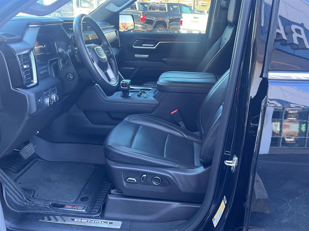 2024 Gmc Sierra 1500 Denali photo 3