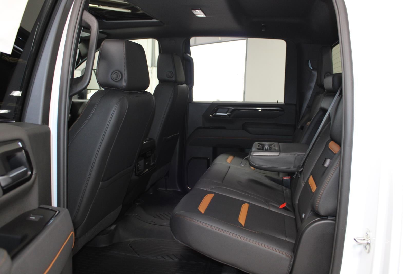2026 GMC Sierra 2500HD AT4 - Photo 26