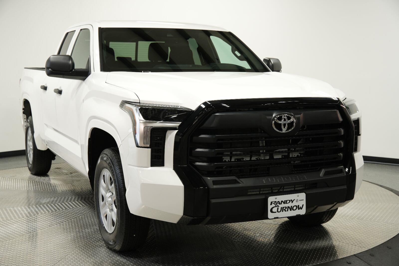 Used 2025 Toyota Tundra SR with VIN 5TFKB5DA9SX272253 for sale in Kansas City