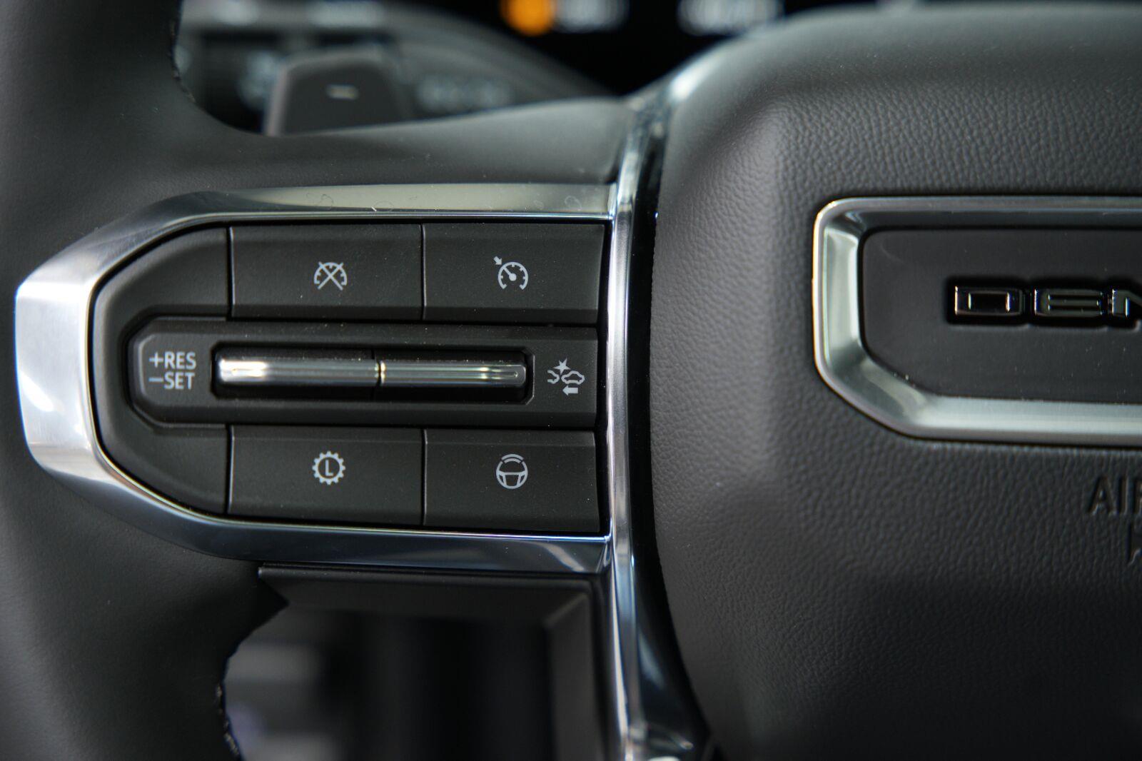 2026 GMC Yukon XL Denali - Photo 54