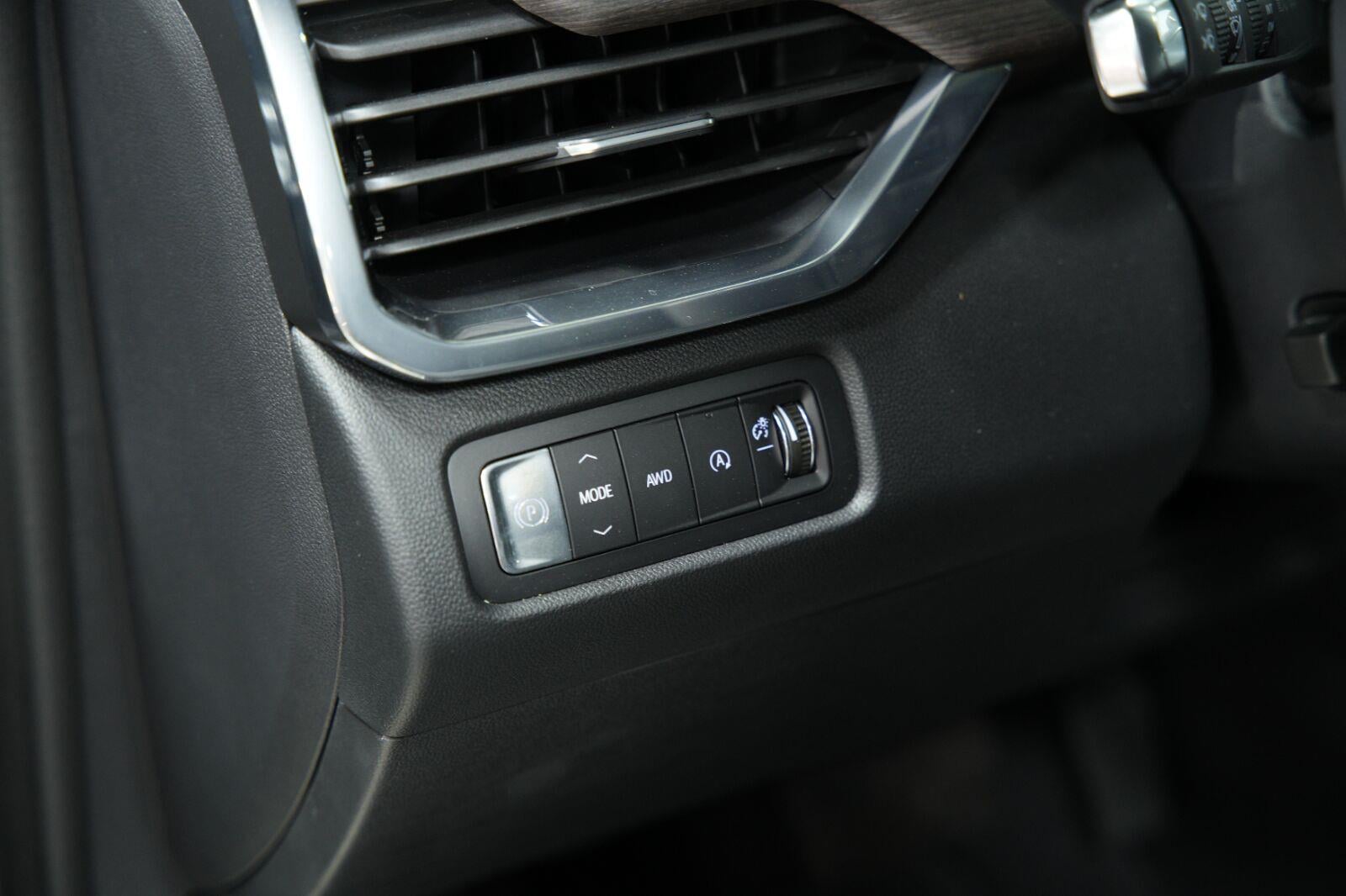 2026 GMC Acadia Denali - Photo 40