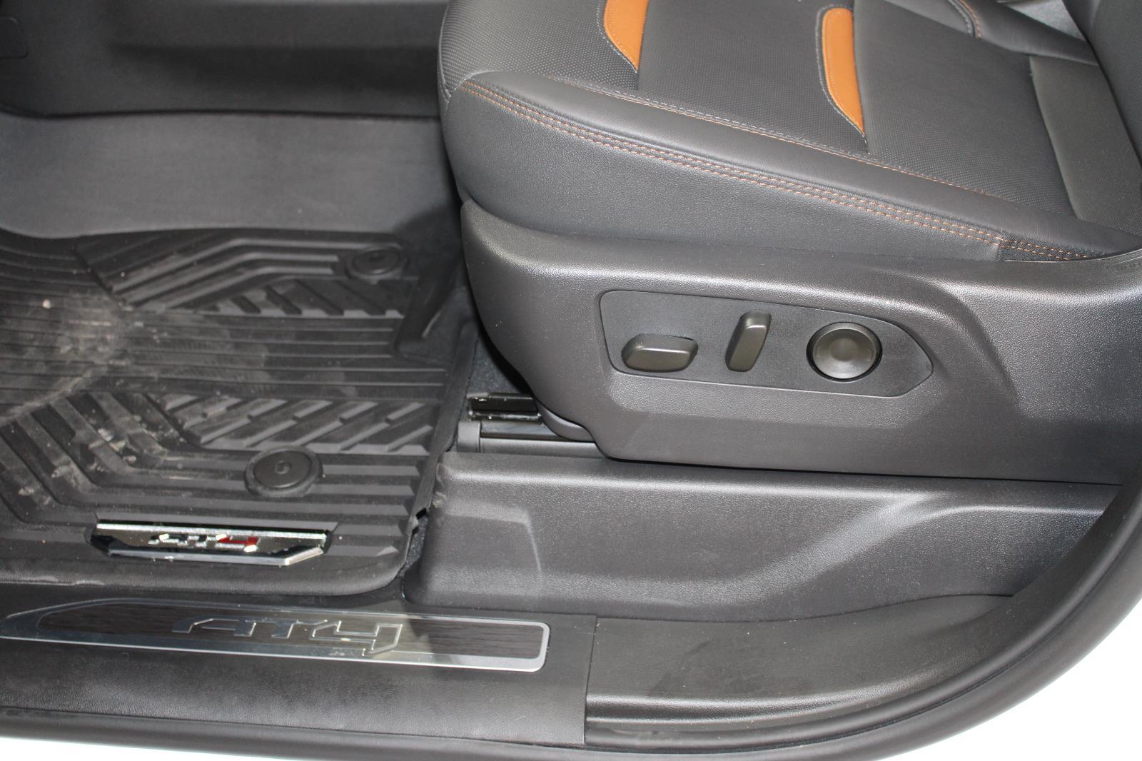 2026 GMC Sierra 2500HD AT4 - Photo 30