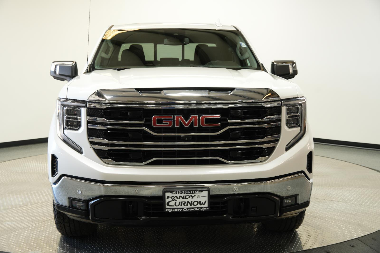 Used 2023 GMC Sierra 1500 SLT with VIN 3GTUUDE88PG314884 for sale in Kansas City