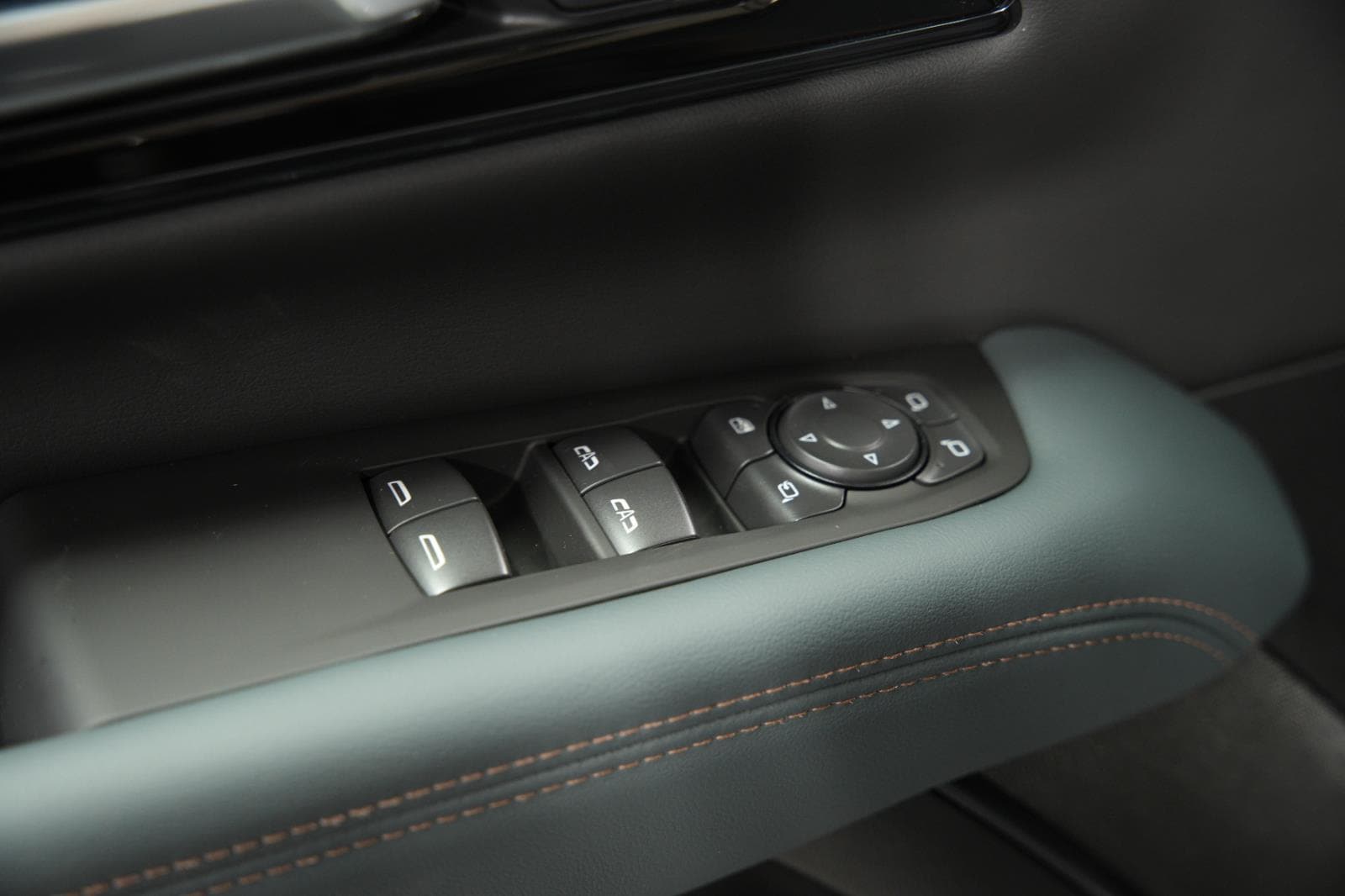 2026 GMC Yukon XL AT4 - Photo 29