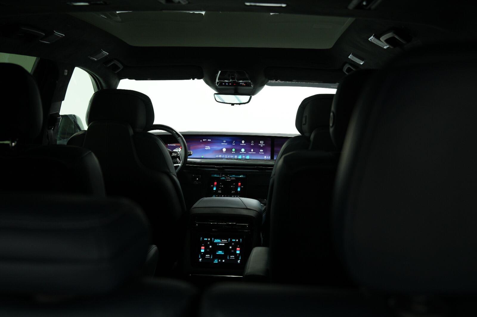 2026 Cadillac Escalade IQ Premium Sport - Photo 18