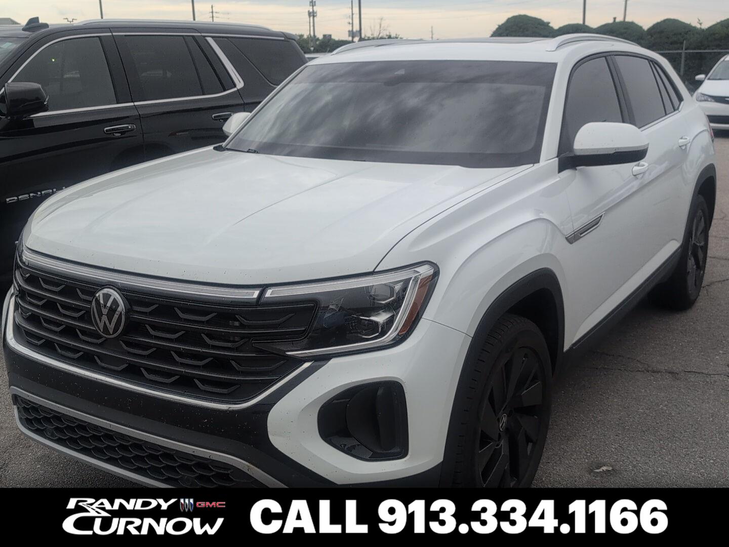 2024 Volkswagen Atlas Cross Sport 2.0T SE w/Tech 4MOTION's photo