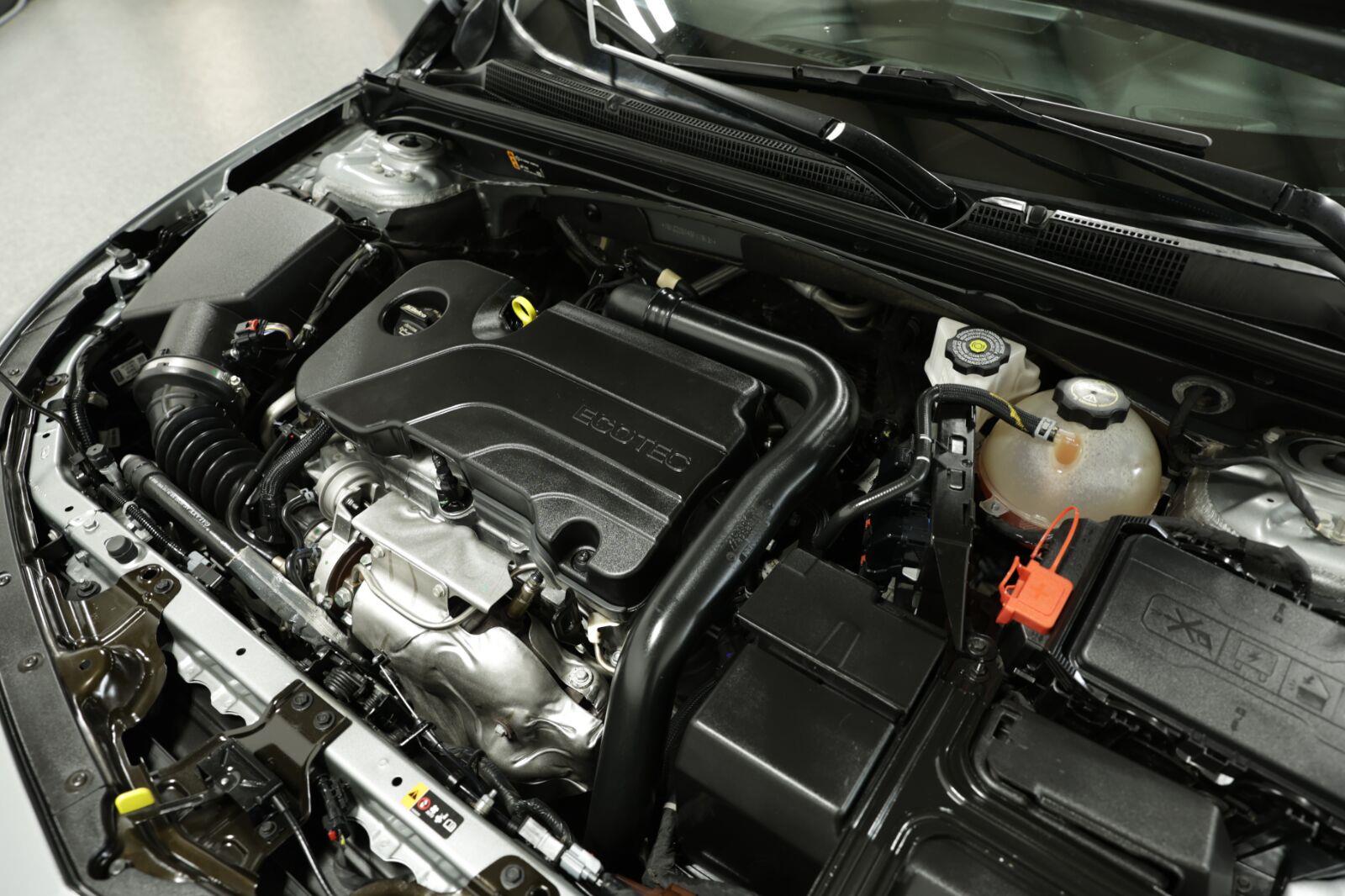 2025 Chevrolet Malibu 1LT - Photo 15